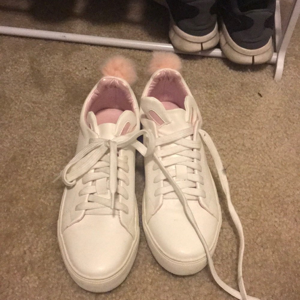 Madden girl bunny sneakers